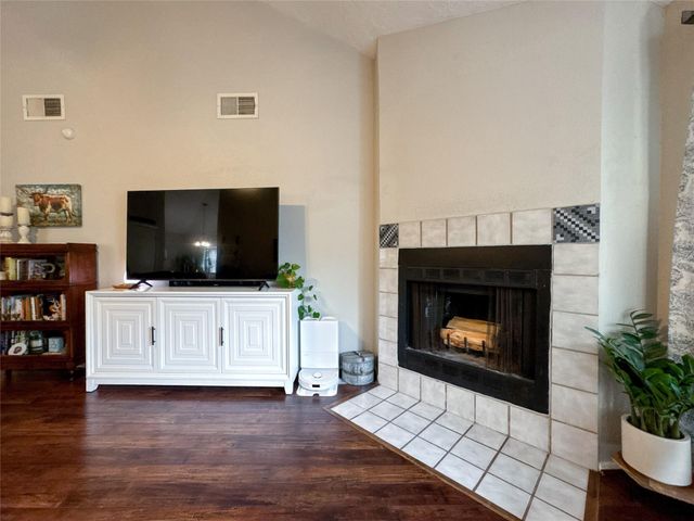 2909 Laurelridge Drive, League City, TX 77573