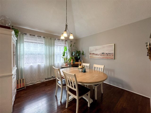 2909 Laurelridge Drive, League City, TX 77573