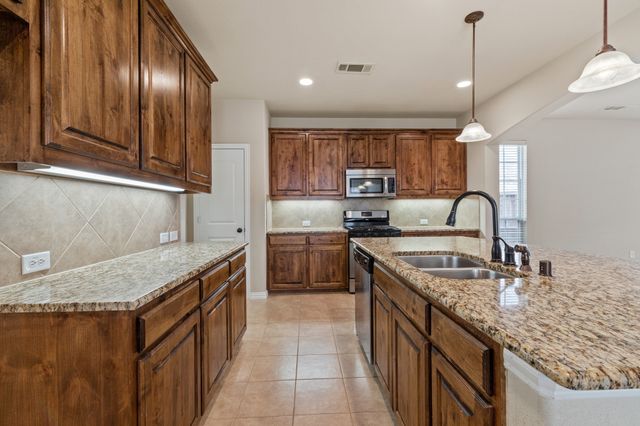 209 Westminster Drive, Lewisville, TX 75056