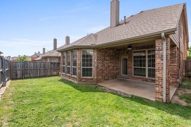 209 Westminster Drive, Lewisville, TX 75056