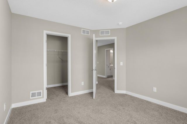 6180 Martin Avenue NE, Albertville, MN 55301