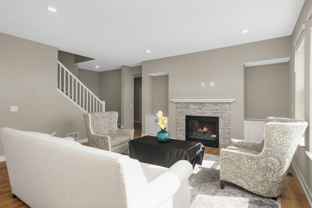 6180 Martin Avenue NE, Albertville, MN 55301