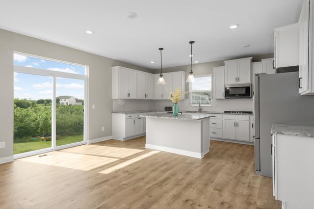 6180 Martin Avenue NE, Albertville, MN 55301