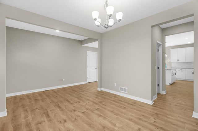 6180 Martin Avenue NE, Albertville, MN 55301