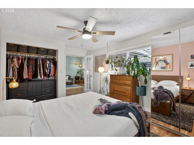 8756 Se 67TH Ave, Portland, OR 97206