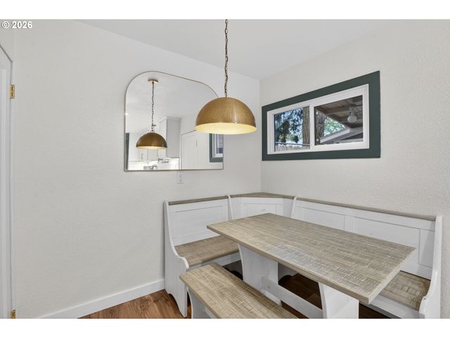 8756 Se 67TH Ave, Portland, OR 97206