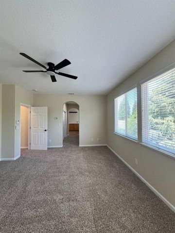 10385 Nations Cir, Stockton, CA 95209