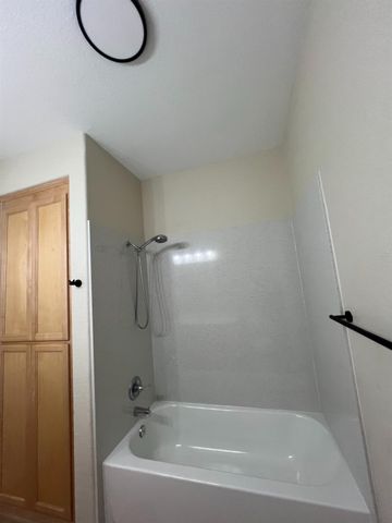 10385 Nations Cir, Stockton, CA 95209