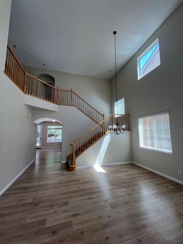 10385 Nations Cir, Stockton, CA 95209