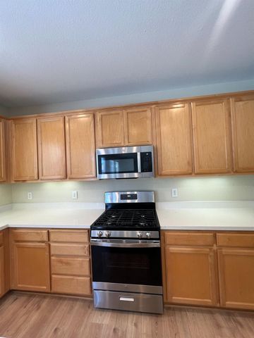 10385 Nations Cir, Stockton, CA 95209
