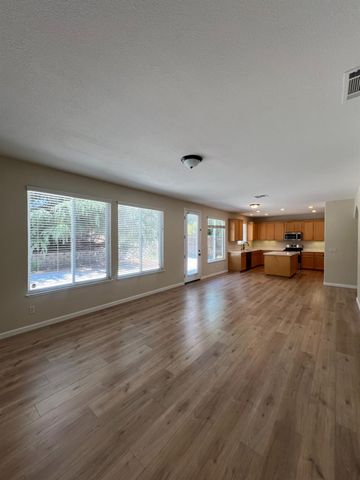 10385 Nations Cir, Stockton, CA 95209