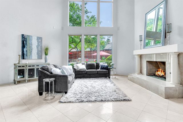 5113 FOREST GROVE Lane, Plano, TX 75093