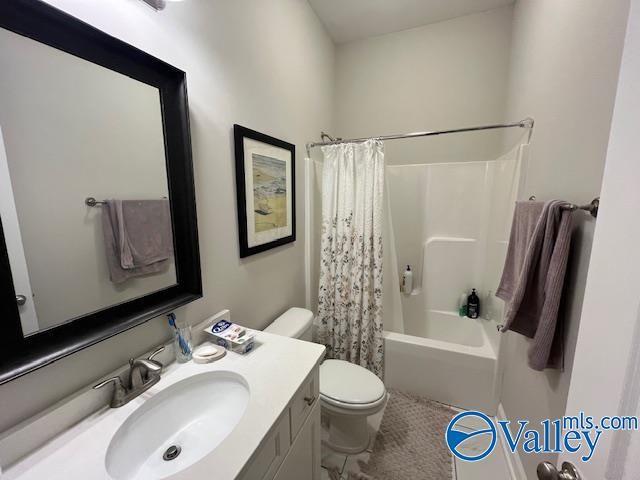 101 Willow Lake Circle, Huntsville, AL 35824