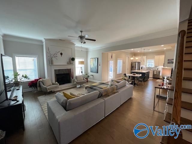 101 Willow Lake Circle, Huntsville, AL 35824