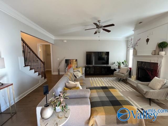 101 Willow Lake Circle, Huntsville, AL 35824