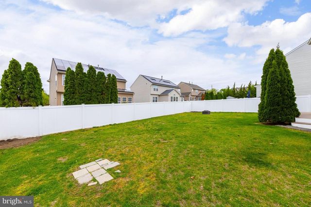 141 WINDSOR WAY, Mount Royal, NJ 08061