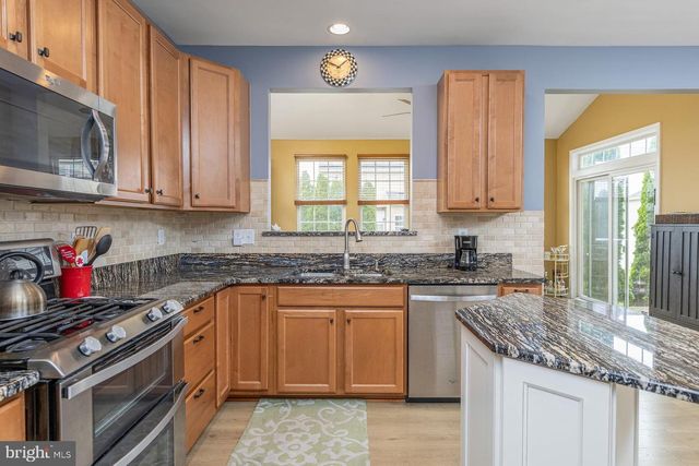 141 WINDSOR WAY, Mount Royal, NJ 08061
