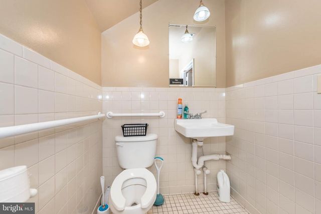 1300 EUTAW PL, Baltimore, MD 21217