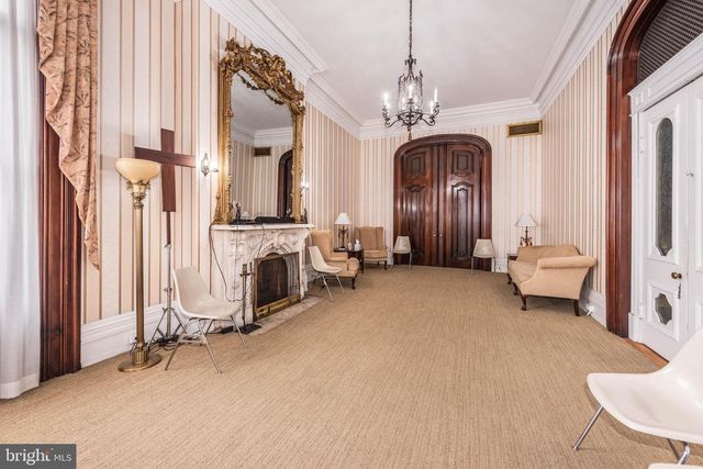 1300 EUTAW PL, Baltimore, MD 21217