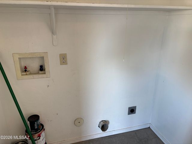 1634 E Calle Grandiosa, Tucson, AZ 85706