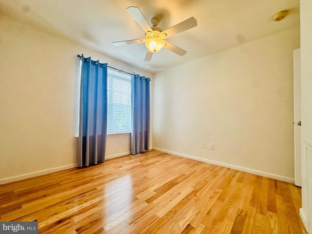 26 CHRISTOPHER MILLS DR, Mount Laurel, NJ 08054