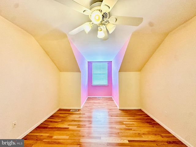 26 CHRISTOPHER MILLS DR, Mount Laurel, NJ 08054