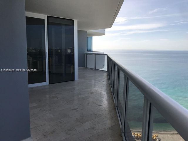 6301 Collins Ave 2804, Miami Beach, FL 33141
