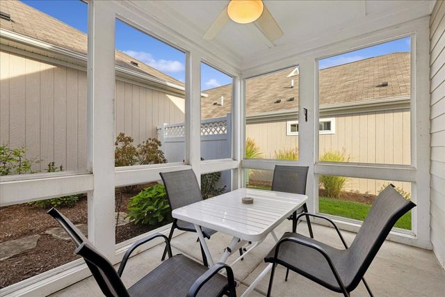 603 Handel Lane, Woodstock, IL 60098