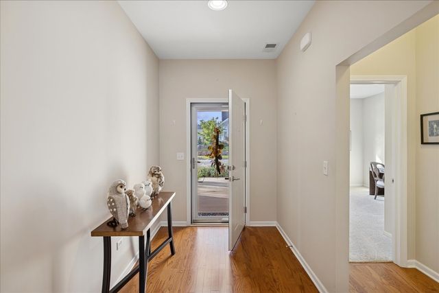 603 Handel Lane, Woodstock, IL 60098