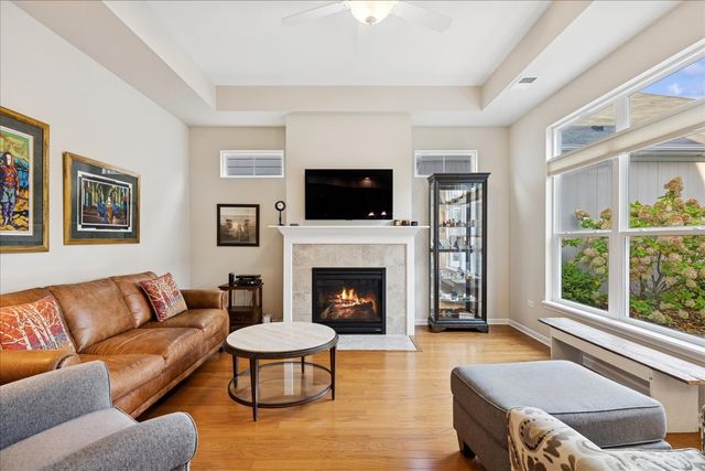 603 Handel Lane, Woodstock, IL 60098