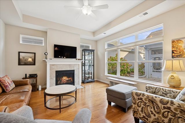 603 Handel Lane, Woodstock, IL 60098