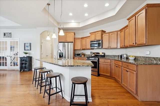 603 Handel Lane, Woodstock, IL 60098