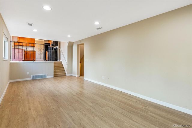 1541 S Fairplay Way, Aurora, CO 80012