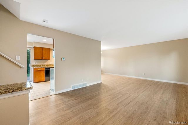 1541 S Fairplay Way, Aurora, CO 80012