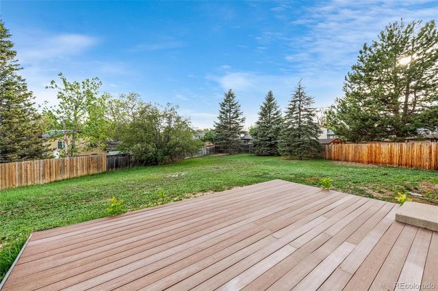 1541 S Fairplay Way, Aurora, CO 80012