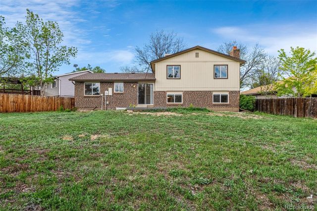 1541 S Fairplay Way, Aurora, CO 80012