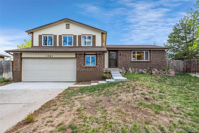 1541 S Fairplay Way, Aurora, CO 80012