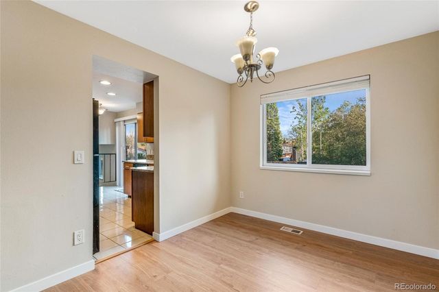1541 S Fairplay Way, Aurora, CO 80012