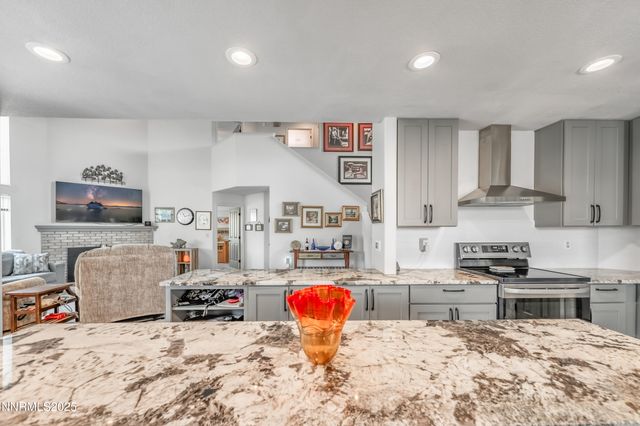 236 La Costa Avenue, Dayton, NV 89403