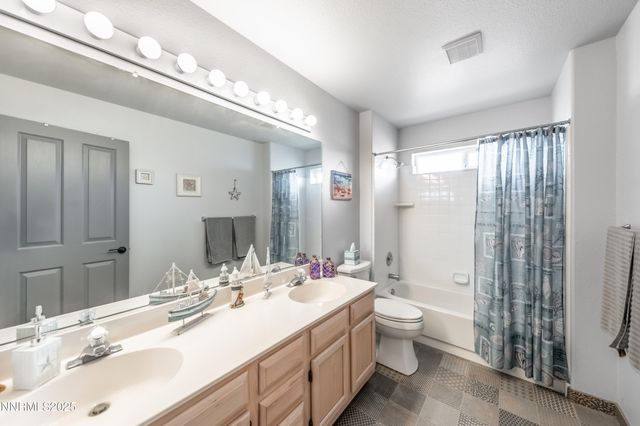 236 La Costa Avenue, Dayton, NV 89403