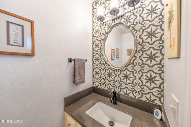 236 La Costa Avenue, Dayton, NV 89403