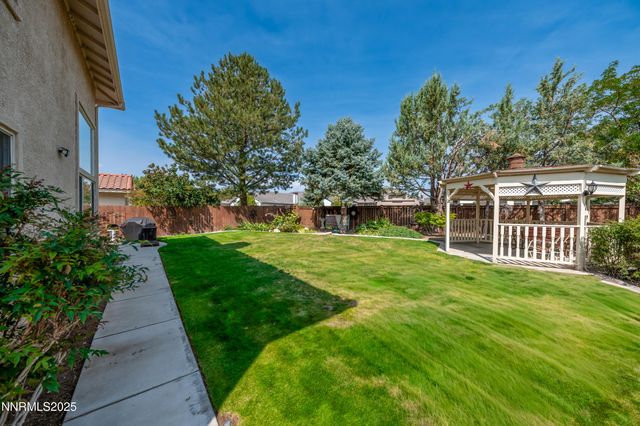 236 La Costa Avenue, Dayton, NV 89403