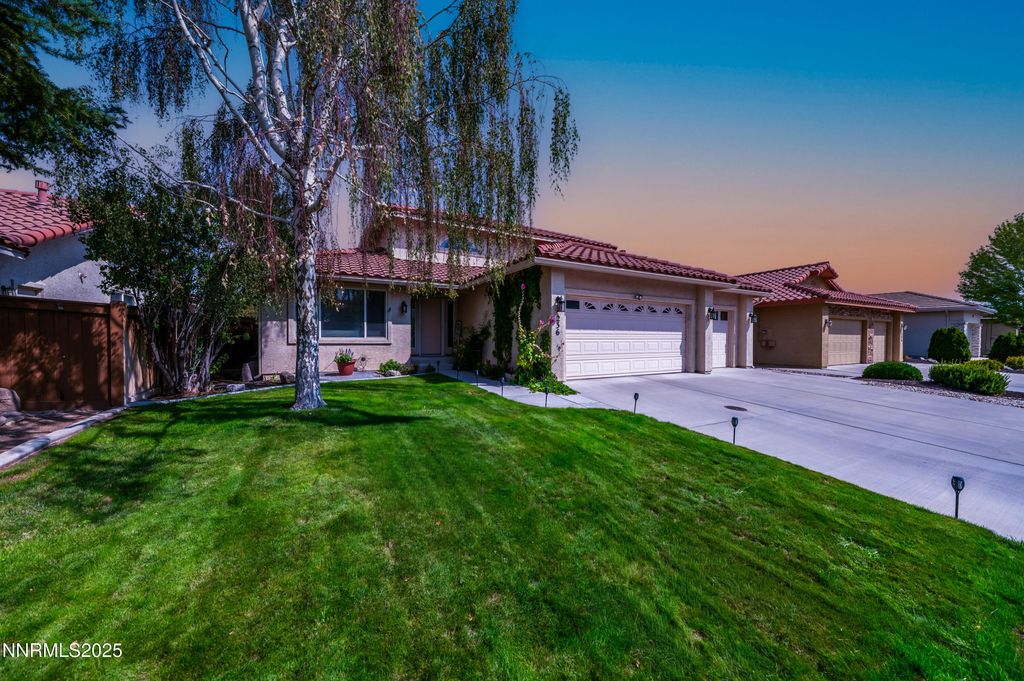 236 La Costa Avenue, Dayton, NV 89403