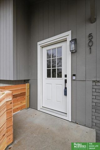 501 Laredo Road, Papillion, NE 68046