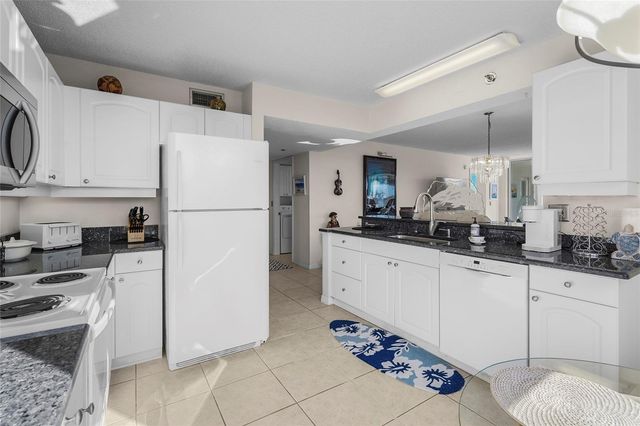 4460 FAIRWAYS BOULEVARD 308, Bradenton, FL 34209