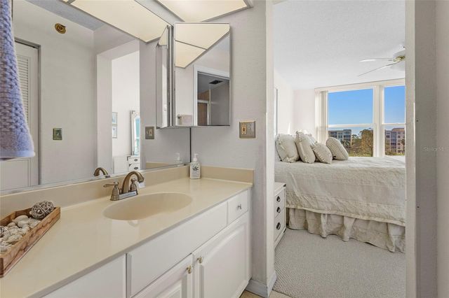 4460 FAIRWAYS BOULEVARD 308, Bradenton, FL 34209