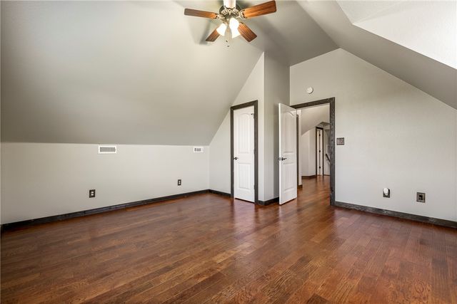 17874 Railroad Cut Road, Rogers, AR 72756