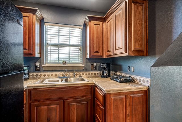17874 Railroad Cut Road, Rogers, AR 72756