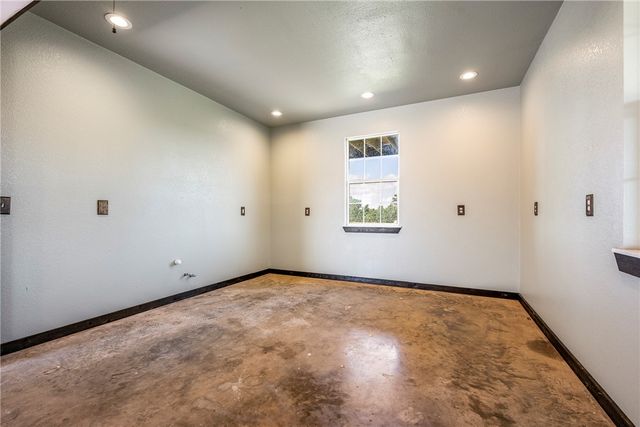 17874 Railroad Cut Road, Rogers, AR 72756