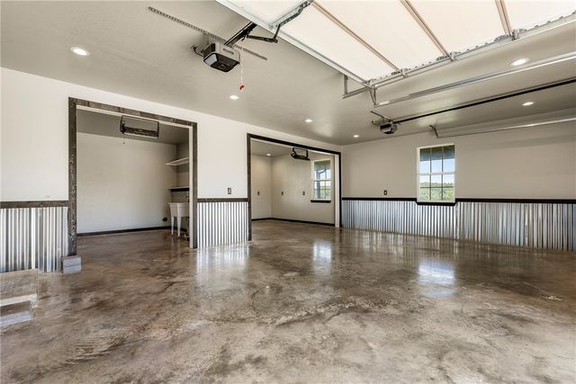 17874 Railroad Cut Road, Rogers, AR 72756
